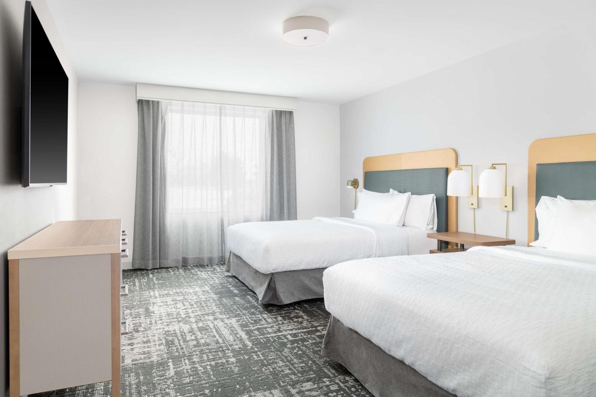 Homewood Suites By Hilton Холланд Экстерьер фото
